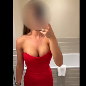 moglie di classe gode come una puttana